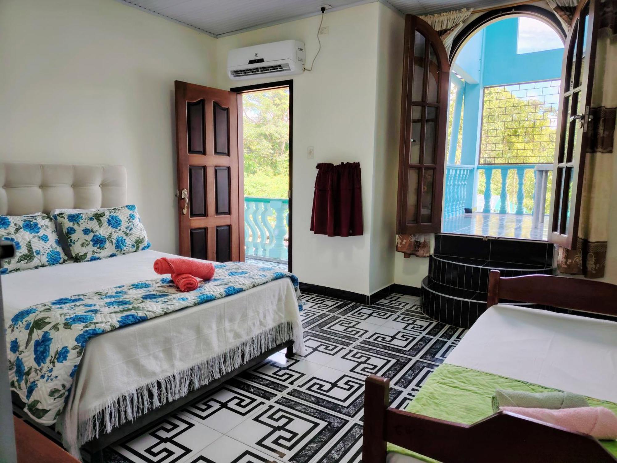 Hotel Alto Amazonas Leticia Dış mekan fotoğraf